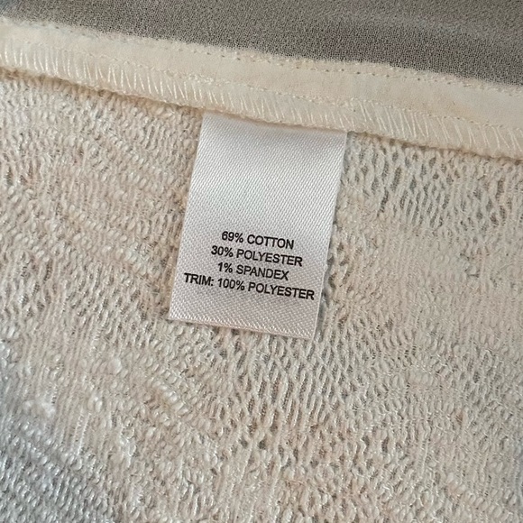 Chelsea28 Top - Picture 4 of 5